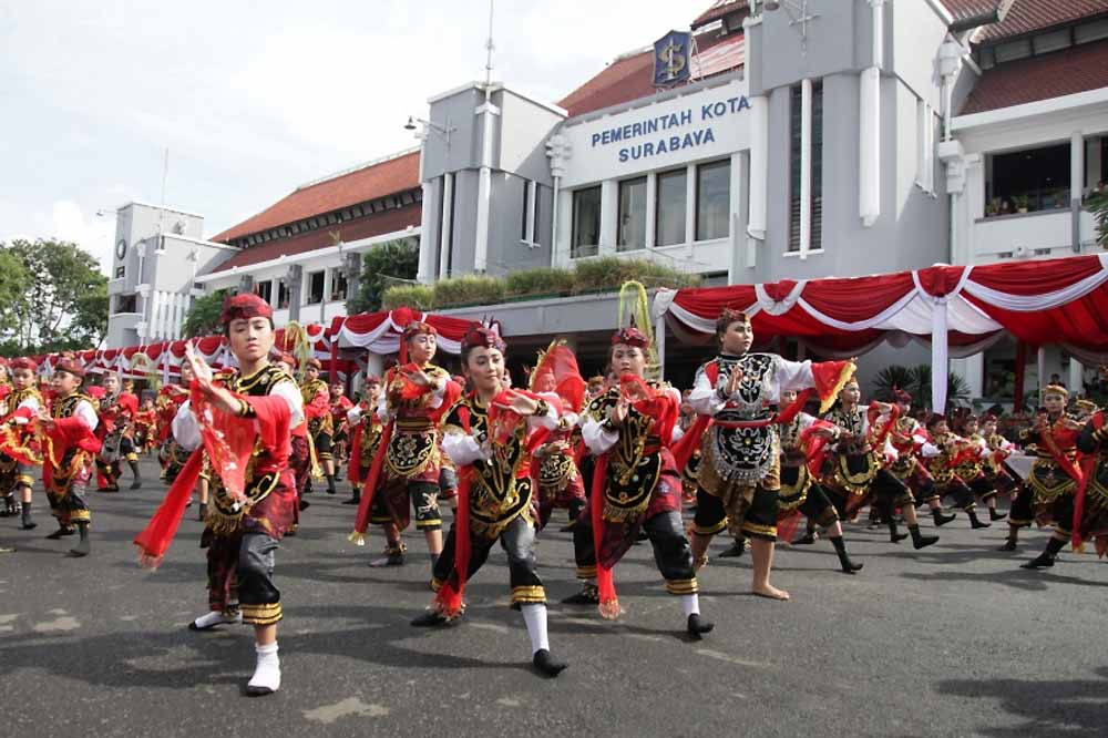 Pemkot Surabaya Gelar Festival Tari 2018 di Taman Surya